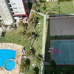 Condomínio residence tour van peaget